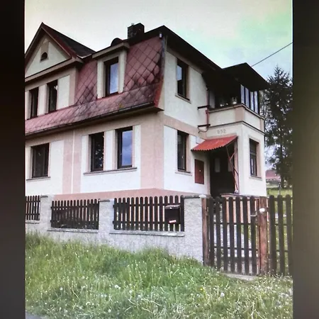 Rodinny Dum Luby Вилла